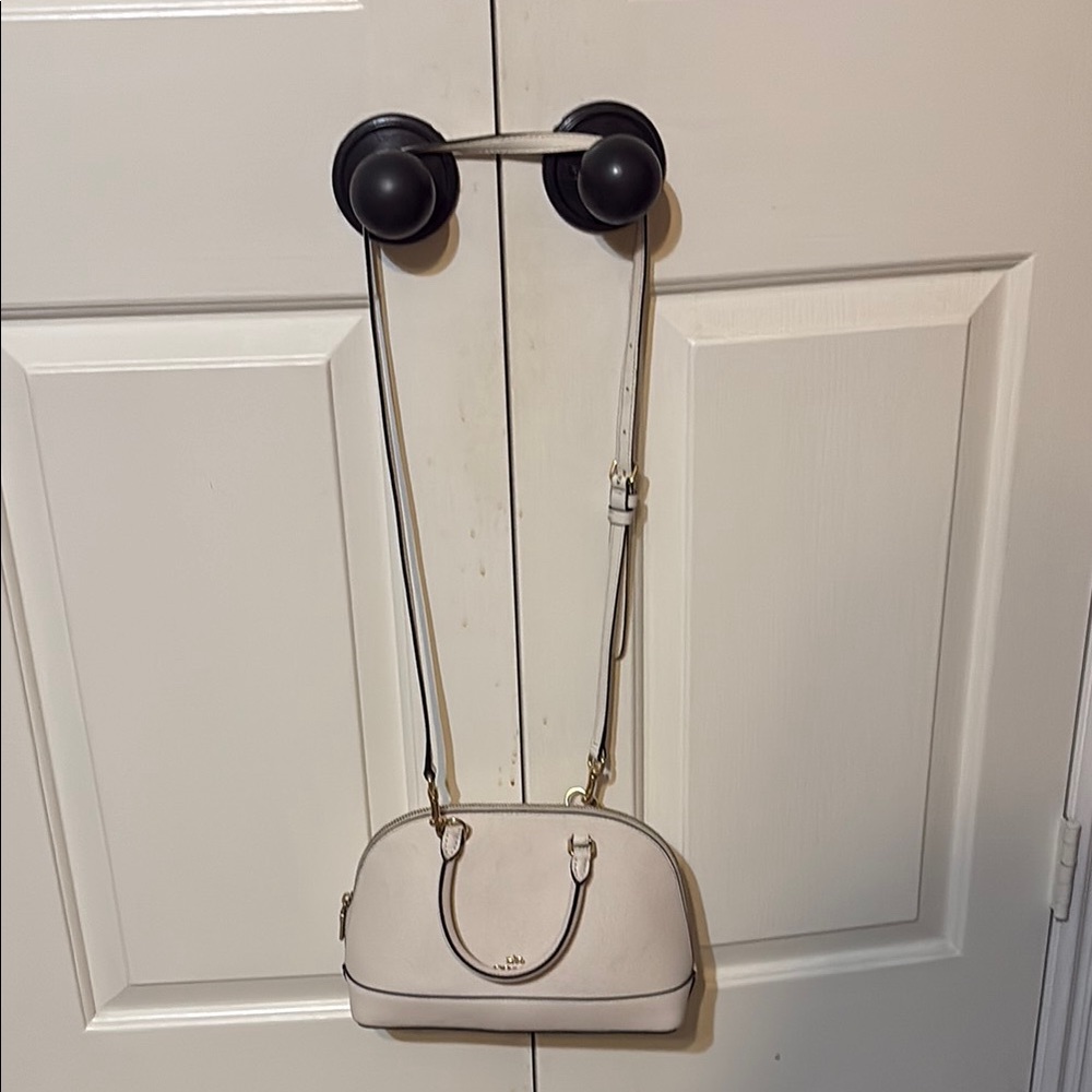 Coach Cream Crossbody Bag with Gold Accents - Picture 5 of 6